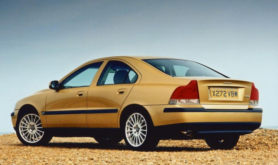  Volvo S60 2000 года  (фото 6 из 37)